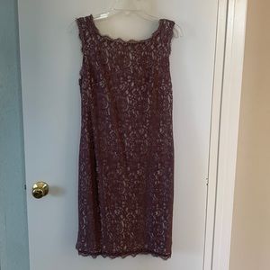 Adrianna Papell lace mini cocktail dress